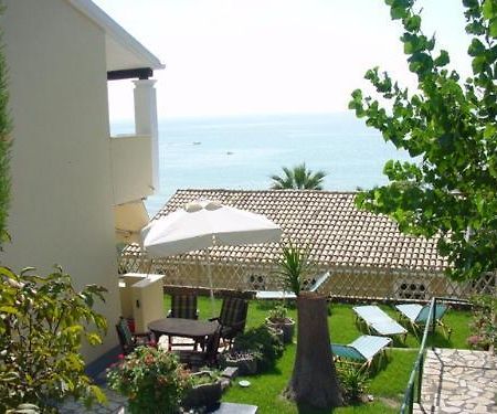 Menigos Resort House Agios Gordios  Luaran gambar