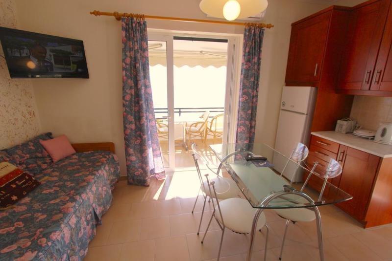 Menigos Resort House Agios Gordios  Luaran gambar
