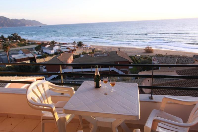 Menigos Resort House Agios Gordios  Luaran gambar
